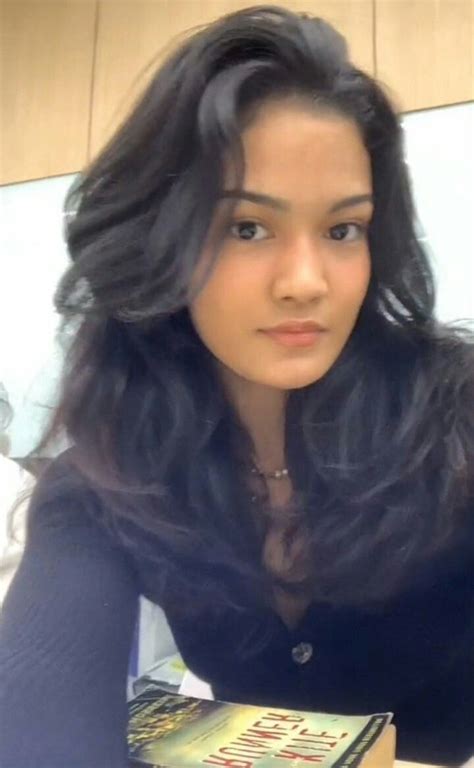 fifi sharma viral